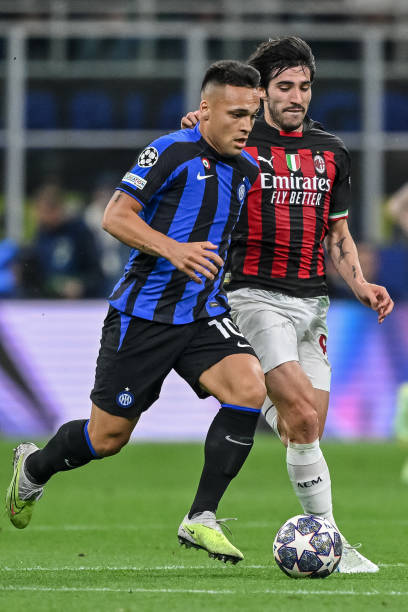 出了许多 出了许多