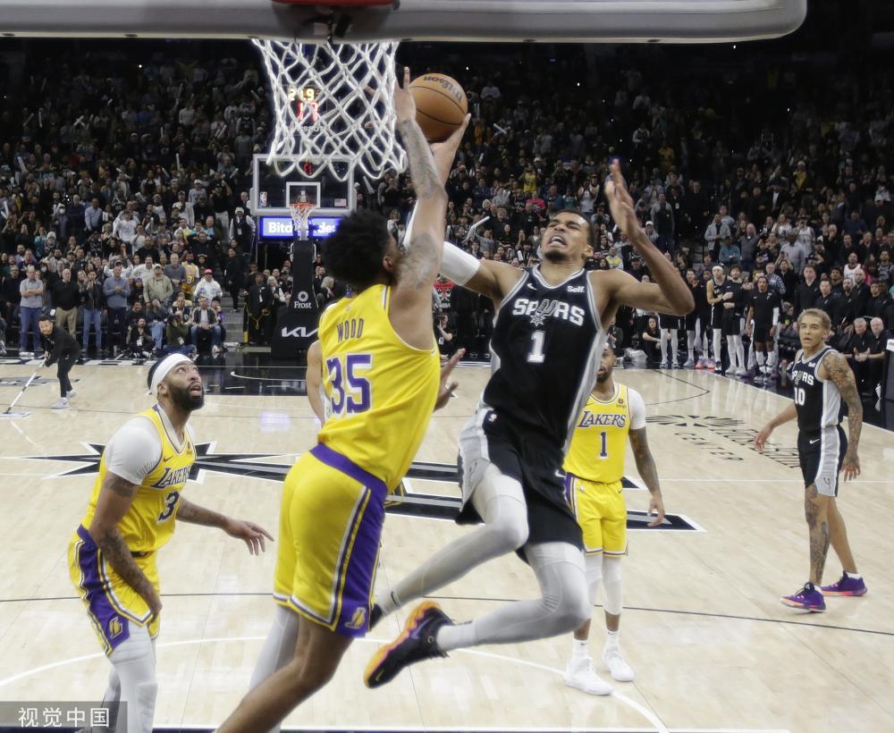 途中遭遇武 途中遭遇武