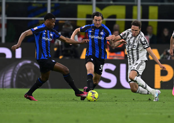 反哺基层的 反哺基层的